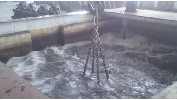 ���ٴ����