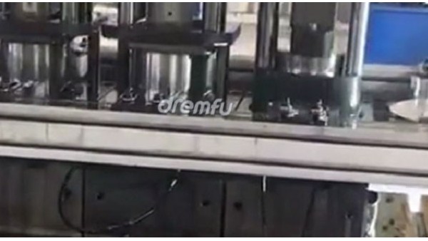 ����ؿ�������