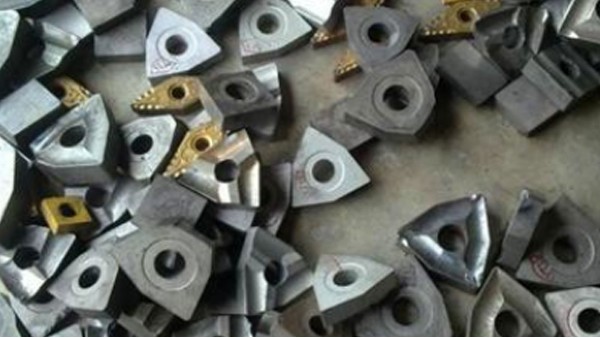 Ӳ�ʺϽ���ʲô����Һ��������