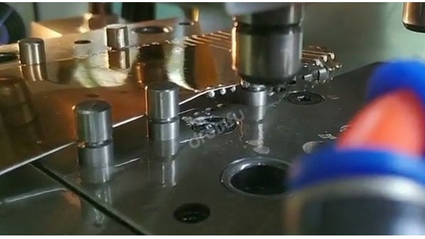 ��ѹ��ʲô���ͺ���