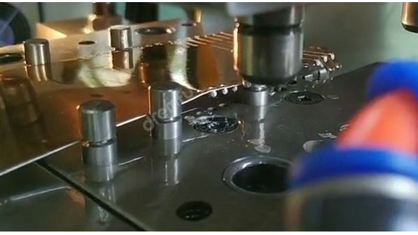 ����ѹ��ʲô����